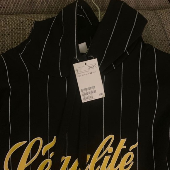 H&M Jersey dress. Brand New. - Picture 4 of 4